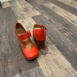 John Fluevog Orange Patent Leather Heels